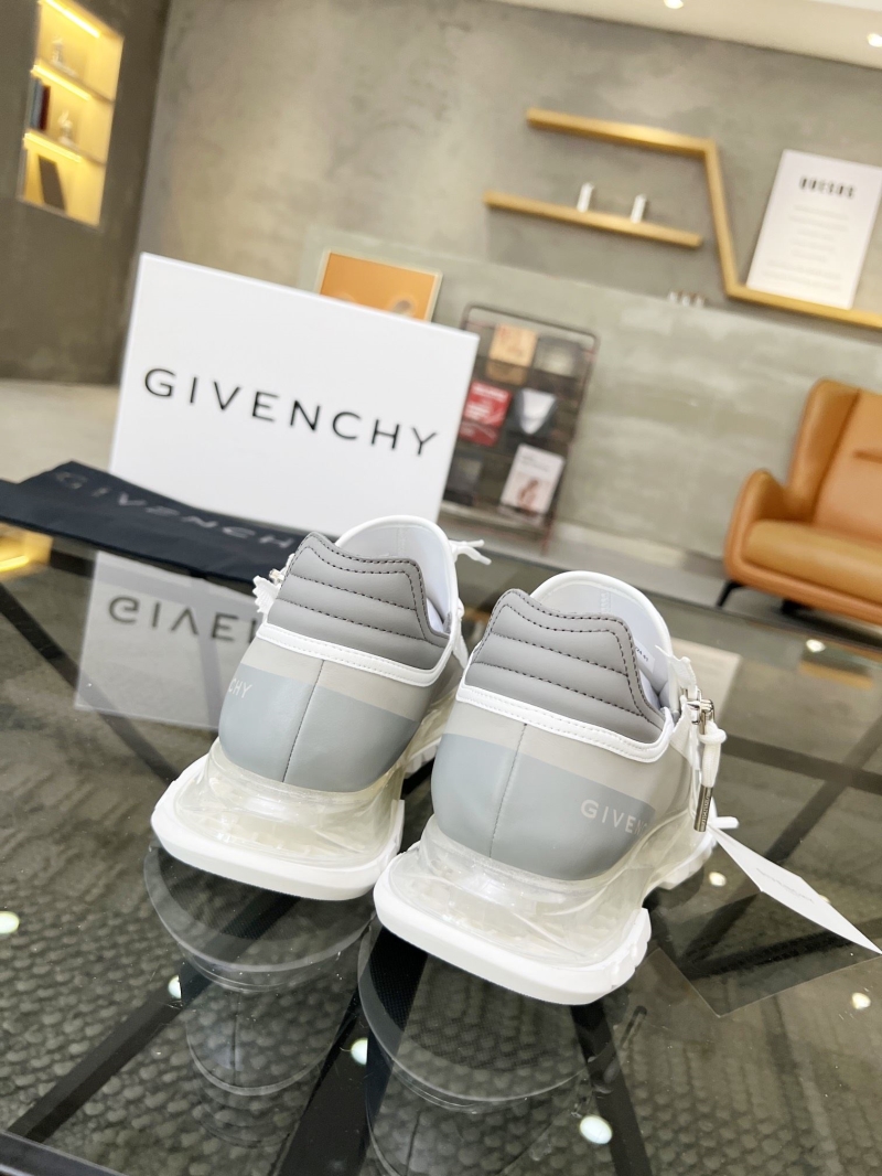 Givenchy Sneakers